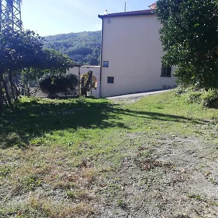 A Ca' Du Risso - Mansarda Con Terrazza - Sea & Outdoor For Families, Bikers And Climbers *