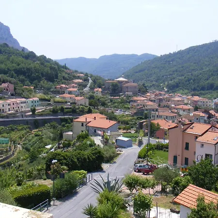 A Ca' Du Risso - Mansarda Con Terrazza - Sea & Outdoor For Families, Bikers And Climbers