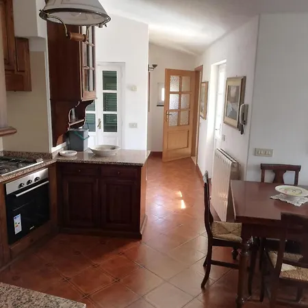 Apartment A Ca' Du Risso - Mansarda Con Terrazza - Sea & Outdoor For Families, Bikers And Climbers Calice Ligure